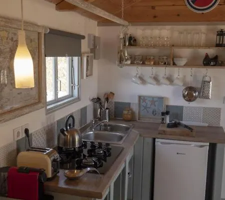 Apartment The Boatshack Aneratza